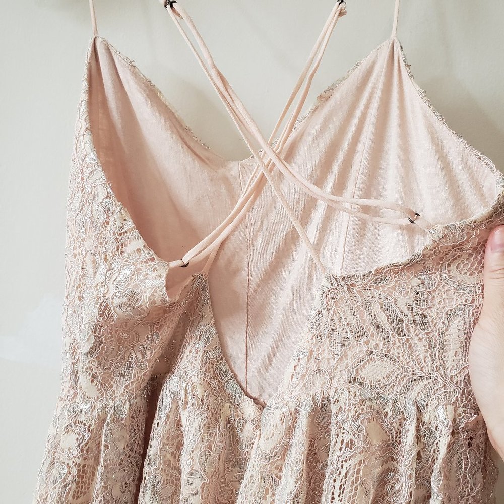 Urban Outfitters Kimchi Blue Cream Lace Romper 4 - Picture 6 of 9